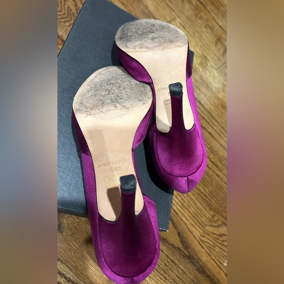 Ann Taylor Fuchsia Peep-Toe Heels with Jewel Accents - Picture 4 of 4